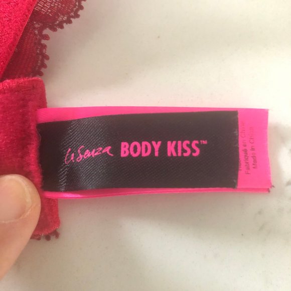 La Senza Body Kiss Plunge Push-Up Bra w Lace Accents + Foam Cups Red Sz 36C NWOT - Picture 10 of 13